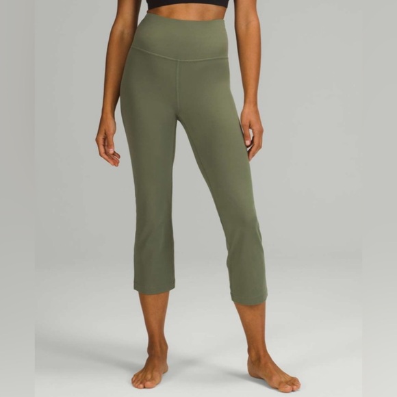 lululemon athletica Pants - Lululemon Groove Super-High-Rise Crop 23" in Green Twill